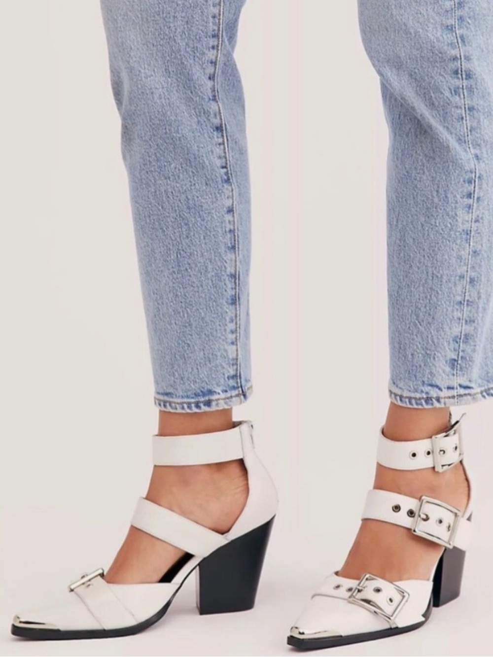 ⚜️FREE PEOPLE x Jeffrey Campbell Hendrix Block Heel Pointed-toe boot/sandals 8.5